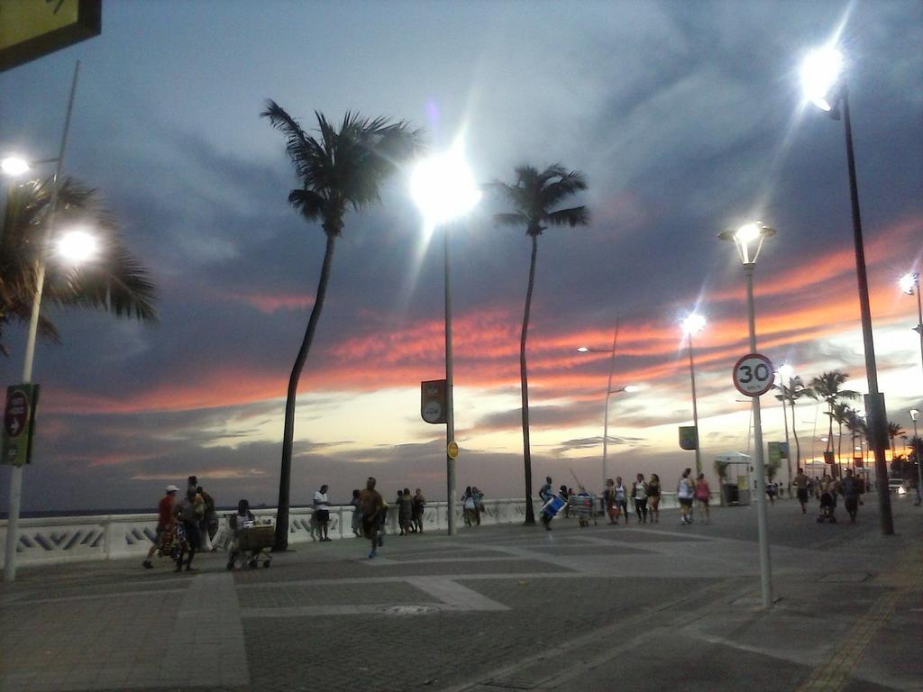 Studio Na Praia Da Barra ซัลวาดอร์ ภายนอก รูปภาพ
